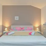 Olivera 1726 Apartman Póla