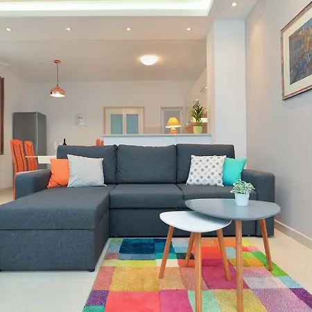 Olivera 1726 Daire Pula