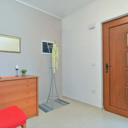 Olivera 1726 شقة بولا