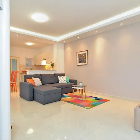 Olivera 1726 Appartement *