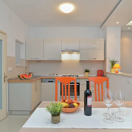 Olivera 1726 Appartement *